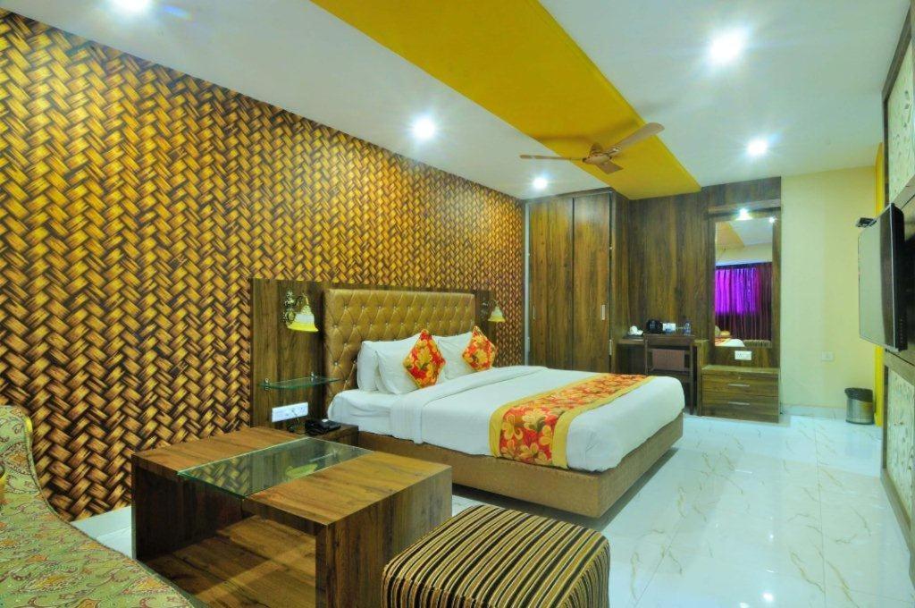 Hotel New Majestic Аджмер Екстериор снимка